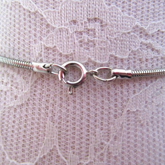 Faux jade wire wrapped silver tree of life pendant & 14" chain - Picture 3 of 5